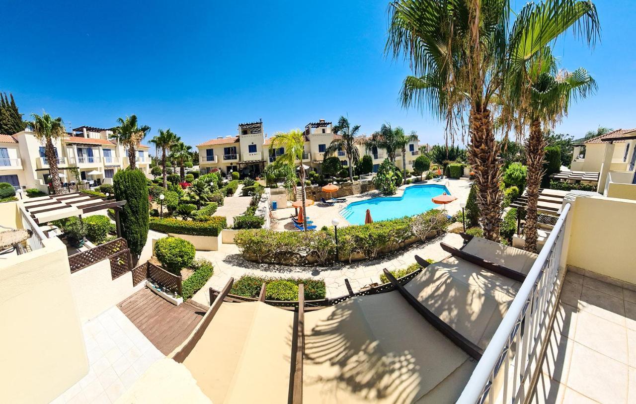 Serena Townhouse Peyia Bagian luar foto